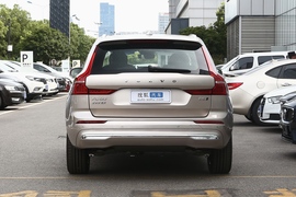 2023款沃尔沃XC60