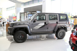 2023款北京越野BJ40