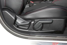 2022款福特福克斯