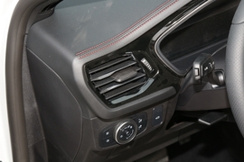 2022款福特福克斯