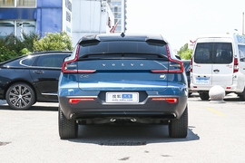 2022款沃尔沃C40