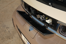 2023款宝骏KiWi EV 大疆版 磷酸铁锂