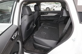 2023款奇瑞瑞虎8