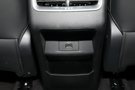 2023款奇瑞瑞虎8