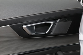 2023款奇瑞瑞虎8