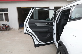 2023款奇瑞瑞虎8