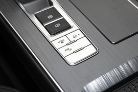 2023款奇瑞瑞虎8