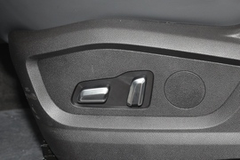 2023款奇瑞瑞虎8