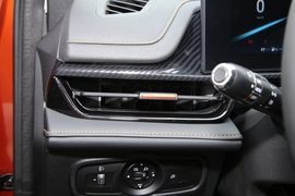 2022款奇瑞艾瑞泽5