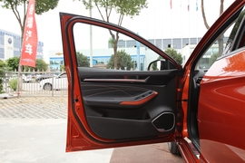 2022款奇瑞艾瑞泽5