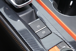 2022款奇瑞艾瑞泽5