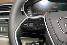 2022款奥迪A8L