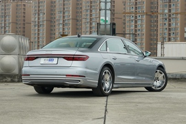 2022款奥迪A8L