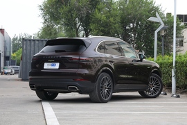 2023款保时捷Cayenne