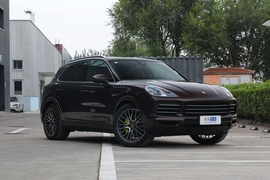 2023款保时捷Cayenne