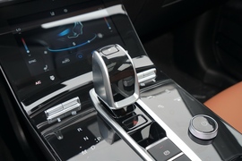 2021款奇瑞瑞虎8