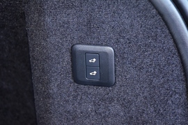 2022款路虎揽胜运动版