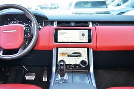 2022款路虎揽胜运动版