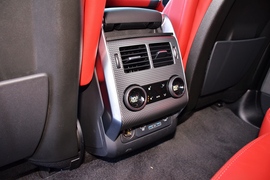 2022款路虎揽胜运动版