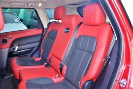 2022款路虎揽胜运动版