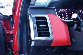 2022款路虎揽胜运动版