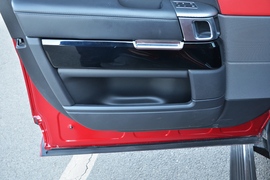 2022款路虎揽胜运动版