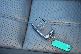 2022款路虎揽胜运动版