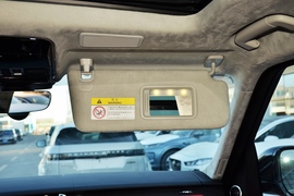 2022款路虎揽胜运动版