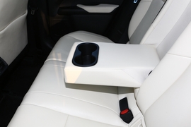 2022款雷克萨斯UX260h