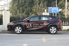 2022款雷克萨斯UX260h