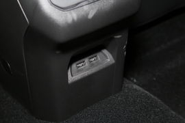 2023款东风风神E70