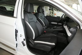 2023款东风风神E70