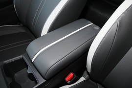 2023款东风风神E70