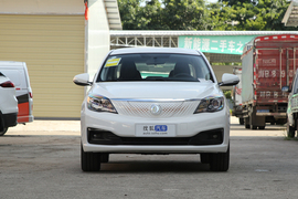 2023款东风风神E70