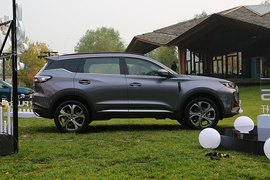 2023款奇瑞瑞虎7