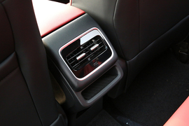 2023款奇瑞瑞虎7