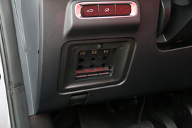 2023款奇瑞瑞虎7