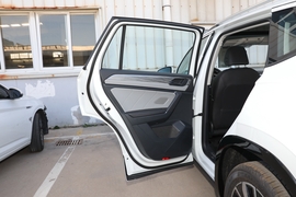 2023款大众探岳330TSI