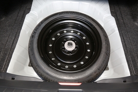   2023款本田思域 2.0L eHEV 劲速版
