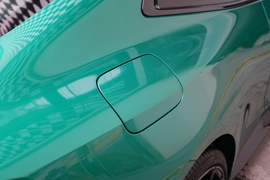 2023款宝马M4双门轿跑车