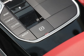 2023款宝马320i