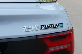 2022款五菱宏光MINIEV