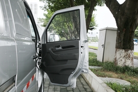 2022款东风小康K05S