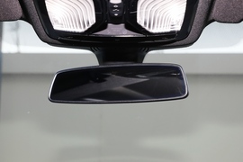 2022款宝马525Li