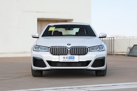 2022款宝马525Li