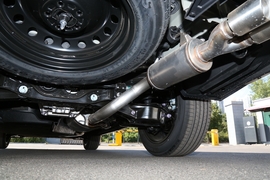 2022款丰田皇冠陆放