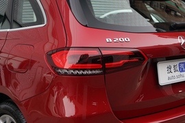 2022款奔驰B