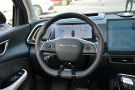 2022款北京汽车魔方