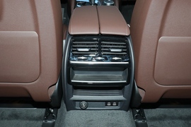 2022款宝马530Li