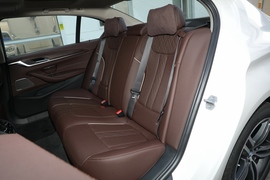 2022款宝马530Li